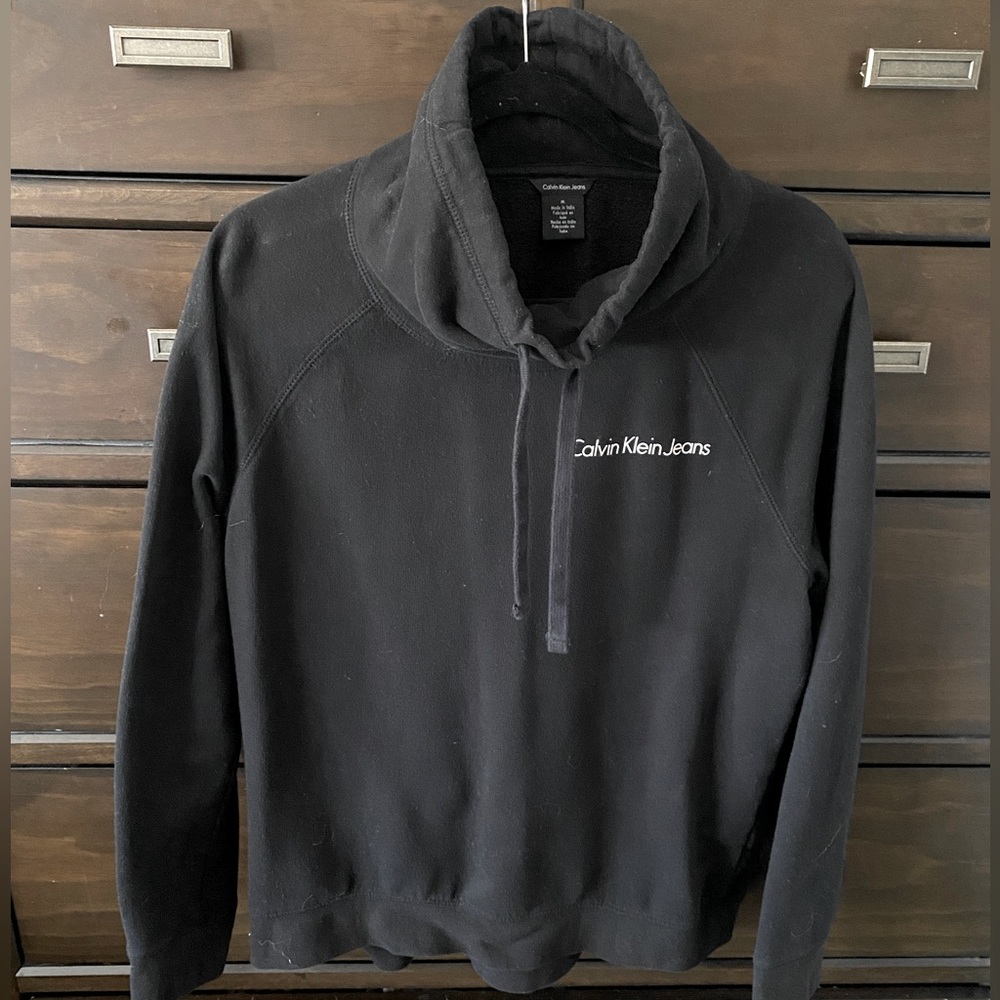 Calvin Klein black turtleneck sweatshirt. Size M